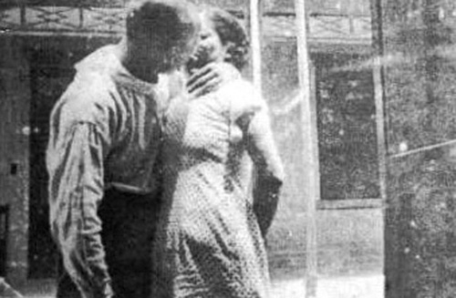 ����r�ڼ�Ů��Ҋ����Ƭ