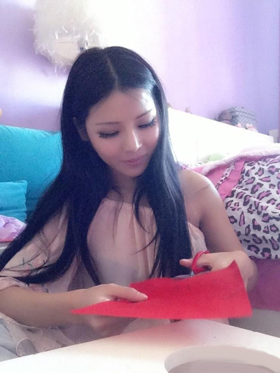 ������ʩ���t �޸�լ��Ů���(bi��o)��(zh��n)