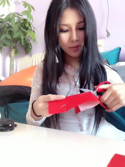 ������ʩ���t �޸�լ��Ů���(bi��o)��(zh��n)