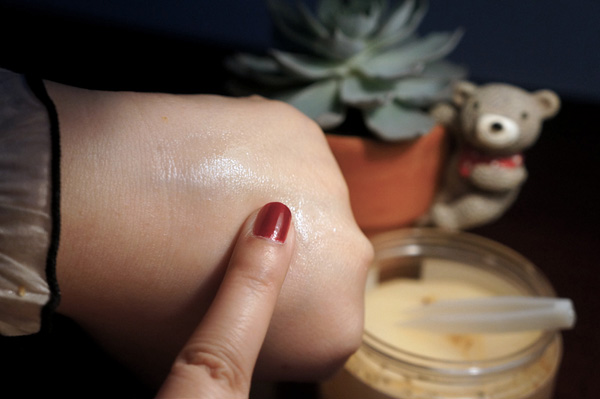 �������� ������Ȼ�������෻��𻨵V�����NĤ�u�y