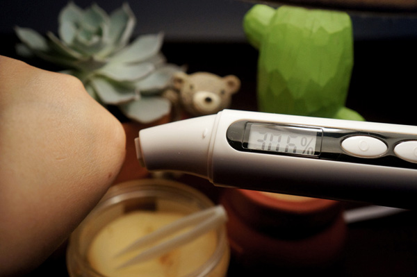 �������� ������Ȼ�������෻��𻨵V�����NĤ�u�y