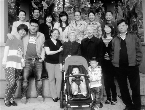 һ����ͥ65�����ȫ�Ҹ� ���V��r�g��ȥ�ă���