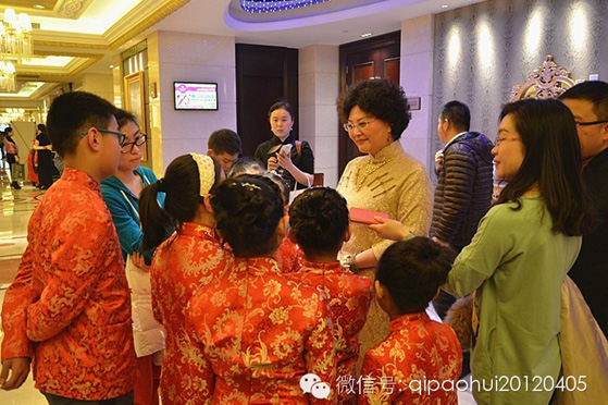 �Ї��׌������Ļ�Փ���A�M�Y(ji��)�� �I�Y��104�����H�DŮ��(ji��)