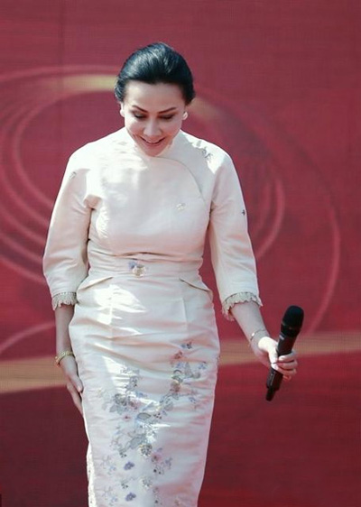 ������F��o�a ����ɫ�����C������