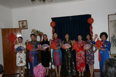 �v����ʹ�^Ů�⽻�������� ���[���y(t��ng)�����Ї���