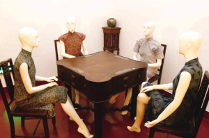 ���ϲ�������������չ��Ļ������A