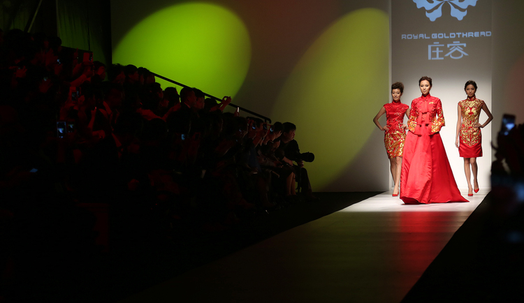 2014�Ϻ��ﶬ�r�b�� �f�ݵ��Ї�ʽ����