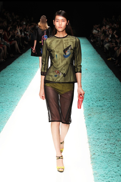 ���ˡ��2014����Ů�b ���@�|�����W��������