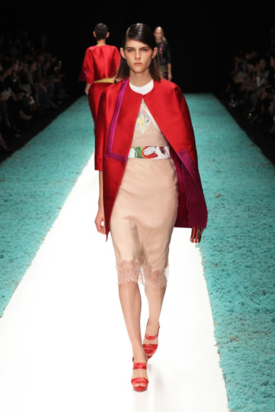 ���ˡ��2014����Ů�b ���@�|�����W��������