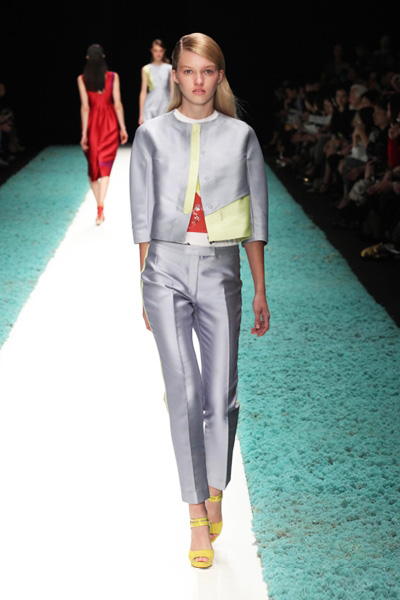 ���ˡ��2014����Ů�b ���@�|�����W��������