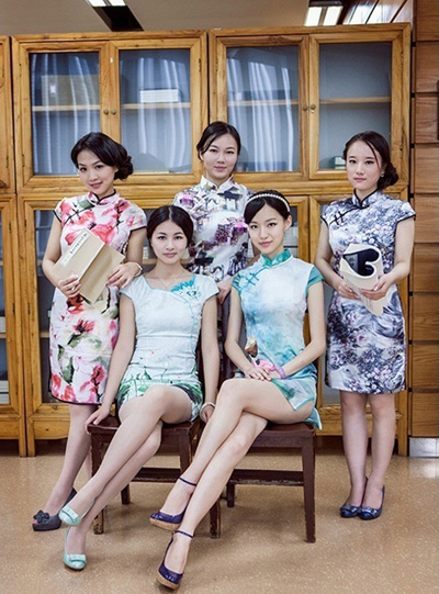 各大學(xué)旗袍畢業(yè)照大盤點 看旗袍校花誰領(lǐng)風(fēng)騷