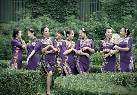 各大學(xué)旗袍畢業(yè)照大盤點 看旗袍校花誰領(lǐng)風(fēng)騷