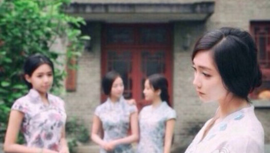 各大學(xué)旗袍畢業(yè)照大盤點 看旗袍校花誰領(lǐng)風(fēng)騷