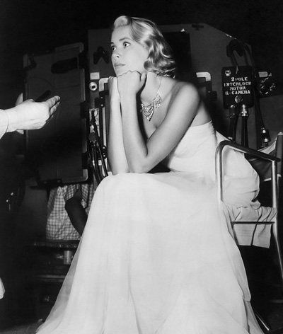 �vʷ���挍��Ħ�{���������ٽz