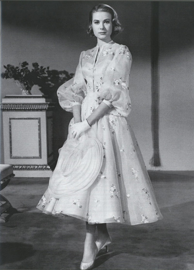 �vʷ���挍��Ħ�{���������ٽz