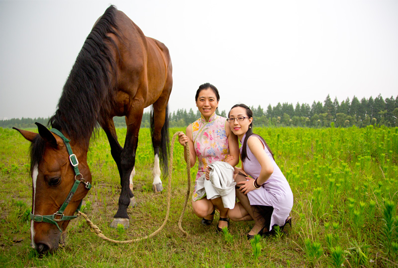 �����c�E�R ���������������M�R��