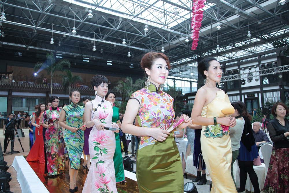 2014�Ї�����ʢ�䣺���_���Ї��� ���������ˡ�