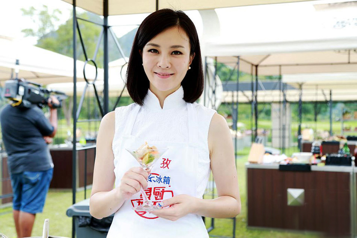 ���ΰ�ɫ���۳�ϯ���H�� ������̹���Һ��Ҹ�