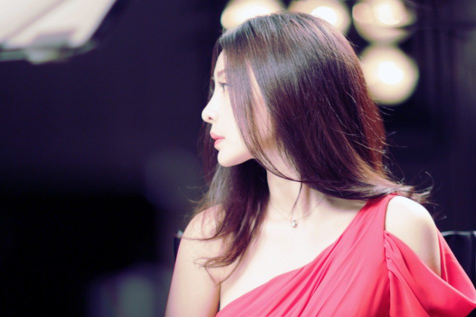 ���rѩ�w�tȹ�ďV�� �������G��Ů����