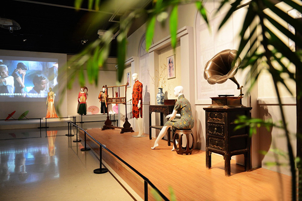 ���ϲ���Ժ�e�k�������L�� �����c�r�b��ˇ�gչ