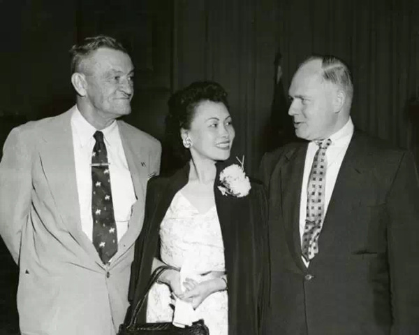 ����Ů�����÷�����@���ʵ�һ��