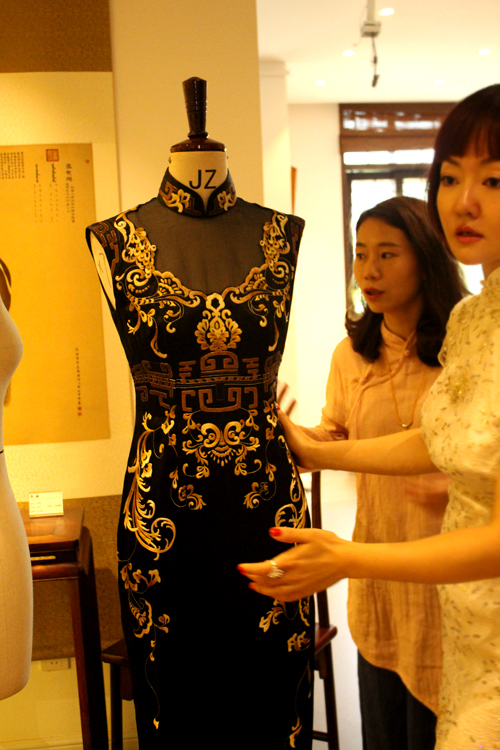 �ˇ�������M�ю����H�R���� �y��Cindy���P���f�������ۃ���