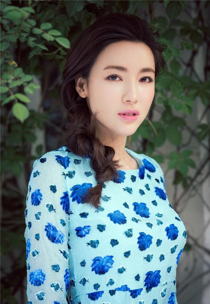 Ů���~һ�����Ռ��� ���������b�Ըд�