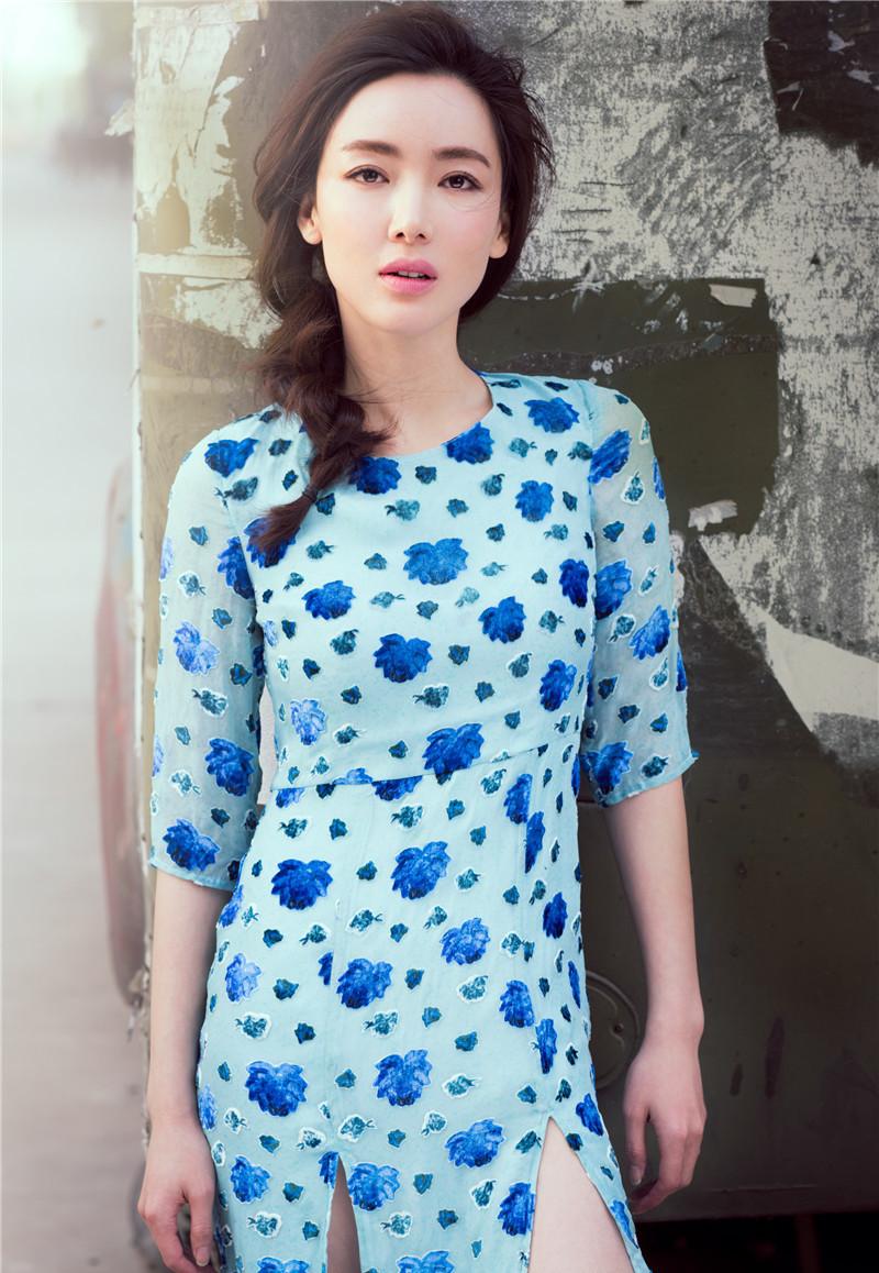 Ů���~һ�����Ռ��� ���������b�Ըд�