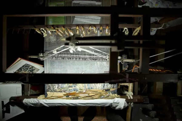 �~�z�����z��Ʒ�еĐ��R��