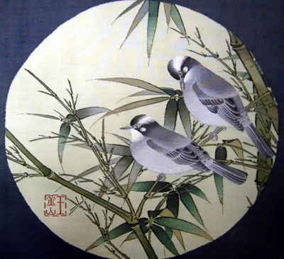 �~�z�����z��Ʒ�еĐ��R��