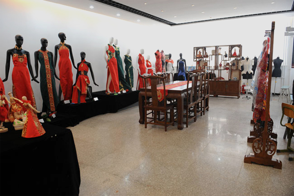 ׌����ʽ���ۡ��٬F(xi��n)�^�����A