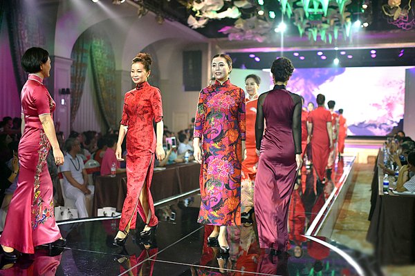 �Ї��ײ�����Ԋ���������۵�Ů�ˡ��ھ��l(f��)��