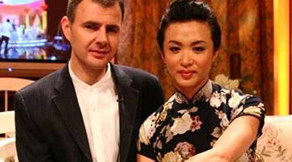 ���������¹񣬲���ײ�������E