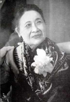 �����g��β��c�Y��ʯ���᣿