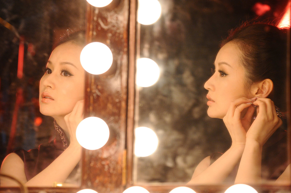 �֌������ഺ����Ů���Ϻ��輧