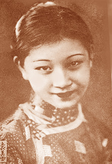 ӛ���е���Ӱ�ǡ�СŮ�桱Ԭ����