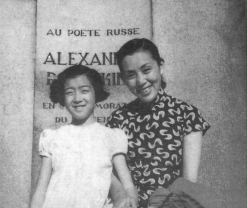 �Ϲ��������Ů��ҦҦ�Ĺ���