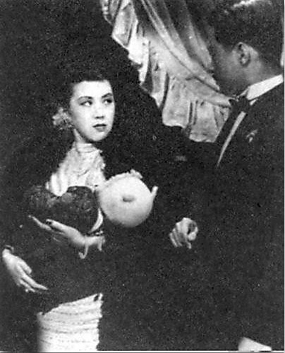 �Ϲ�����Ů����ĸ�H��ɣ���£����M���¼t�m��