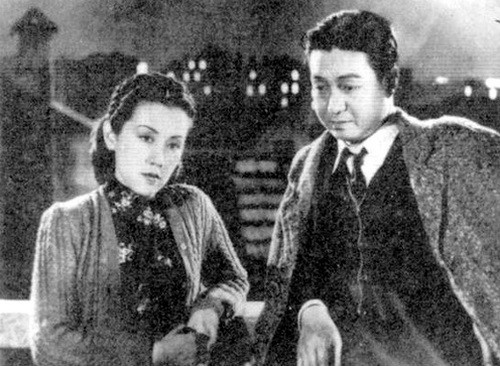 �Ϲ�����Ů����ĸ�H��ɣ���£����M���¼t�m��