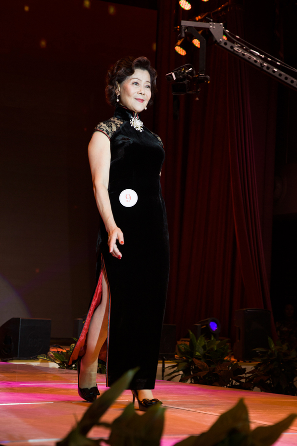 2015�����Ї����������p���˟o�g��69�q�O�ǷǊZ�ں�o�҂��Ć�ʾ