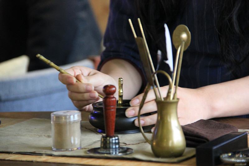 �A�ѕ����ڣ����ی�Ԓ���� ͵���������e