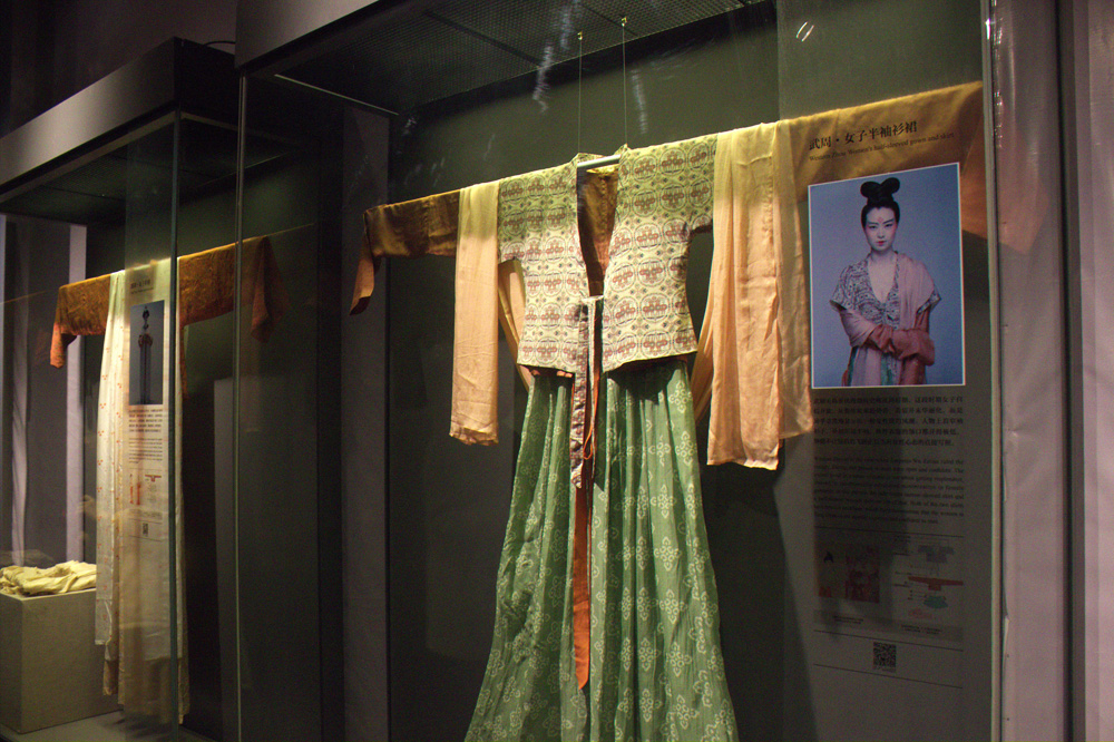 ʢ���¹ڡ����h�Ʒ���Ļ�ˇ�g(sh��)չ����������Ժ�e�k