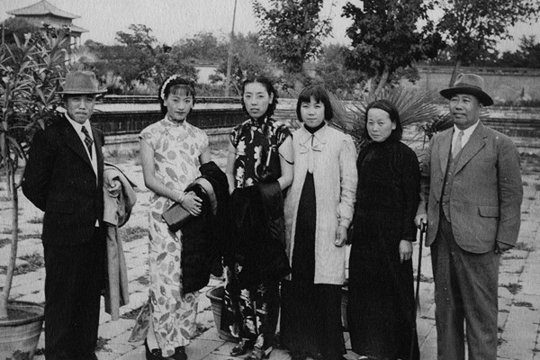 中國女性服飾百年變遷史:從禁錮走向開放