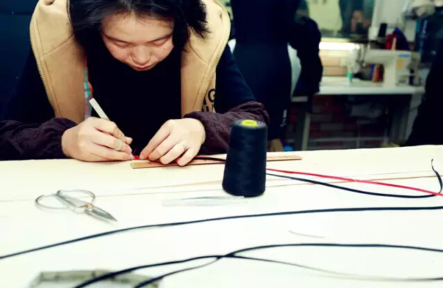 [���҂�������ʧ���Ļ�ӡӛ]�r��p���ă��š�������