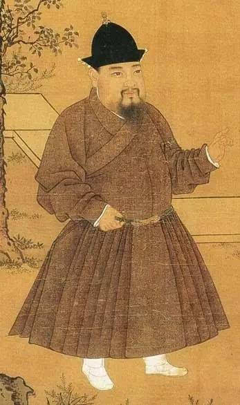 ���ح���������һ�����崩�����ϵ�����