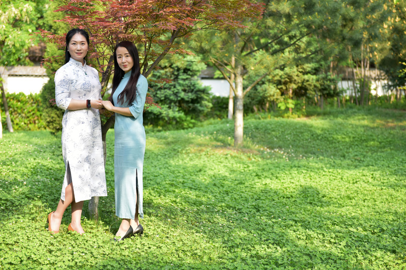 �������g������ �����A����sС����