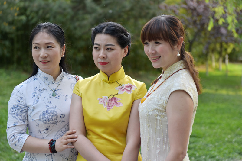 �������g������ �����A����sС����