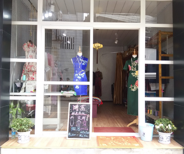 ���{���۵��