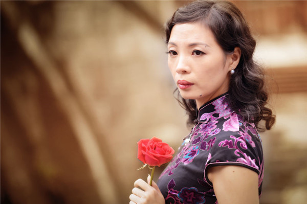 ����Ц�Z����Ů�Կ��g