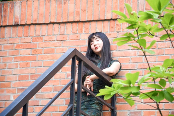 ���A�LՄ | �����۵�100λ�����